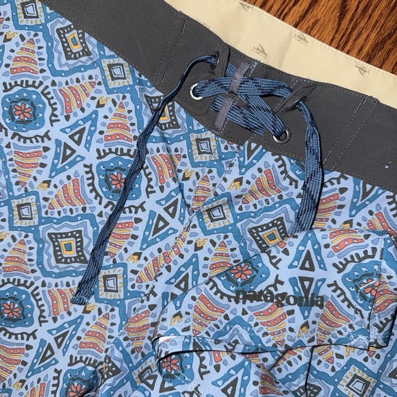 Patagonia Other - Patagonia Stretch Planing Wavefarer Boardshorts Mens 30 Aztec Floral Colorful 9"